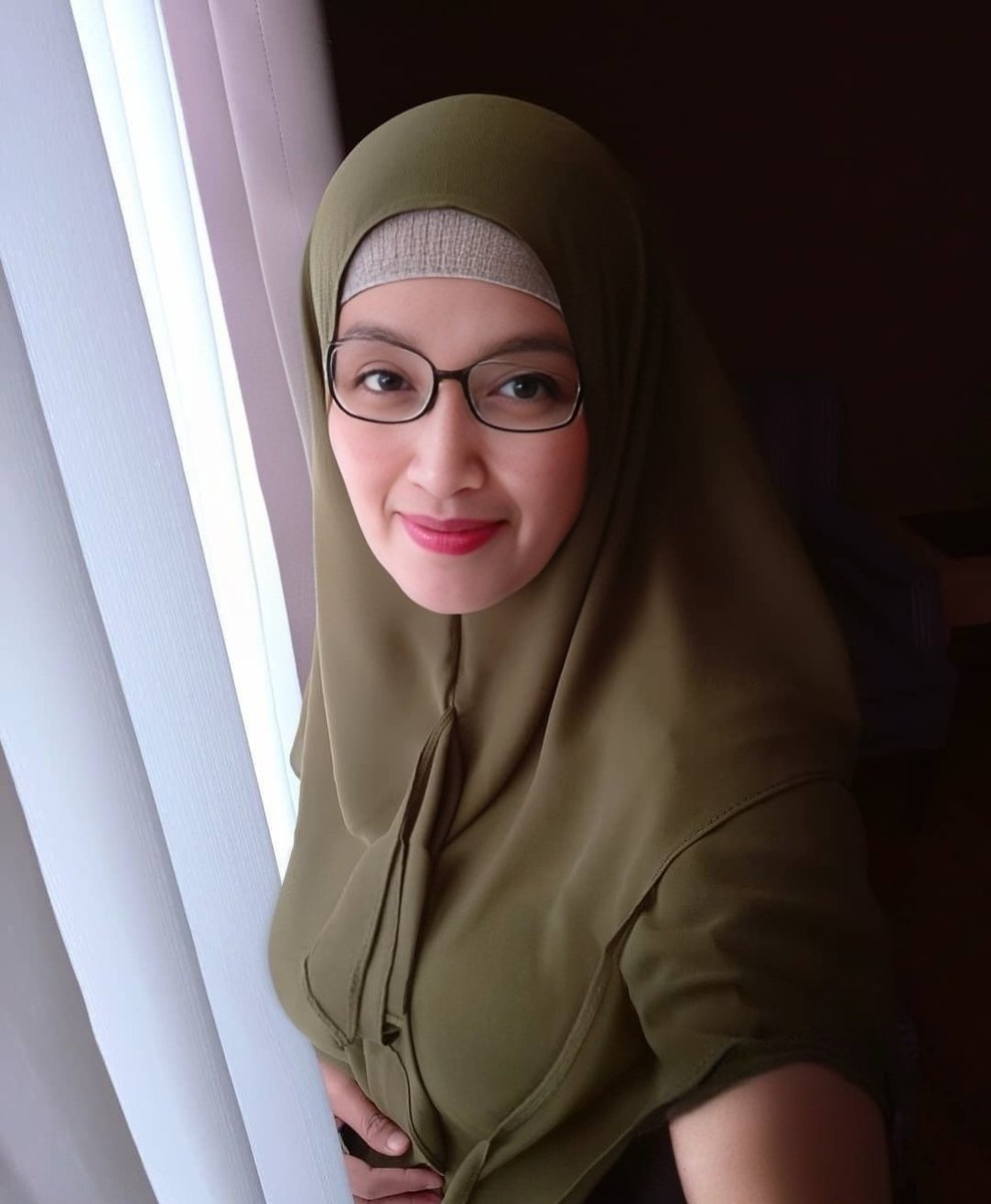 n_fatimahzainal's tweet photo. Hehee https://t.co/XWV3PQd3qa