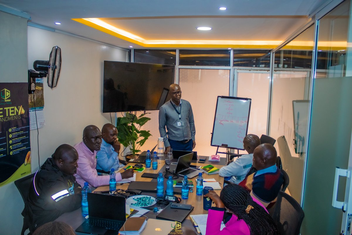 Litsa_Credits's tweet photo. Training complete 
Welcoming our new Field Regional Leaders to the next chapter at Litsa Credits. Ready to lead, grow, and deliver impact.
#LitsaCredits #LeadershipTraining #RegionalLeadership #BusinessGrowth #TeamGrowth #TrainingComplete https://t.co/ou5VbRWtXW