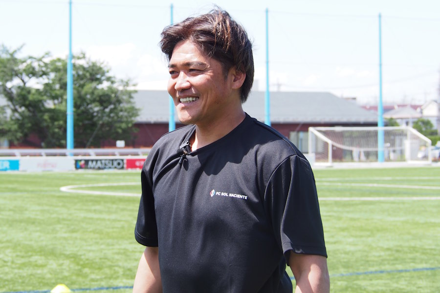 zonewebofficial's tweet photo. 🇯🇵合格者はスペインで創設の新クラブに加入🇪🇸

大久保嘉人、“FW限定”トライアウトが始動✊

初日はシュート練習、実戦形式⚽️
通過者は明日の最終選考へと進む✅

#大久保嘉人 #SolNaciente https://t.co/wZ3cTclPA9