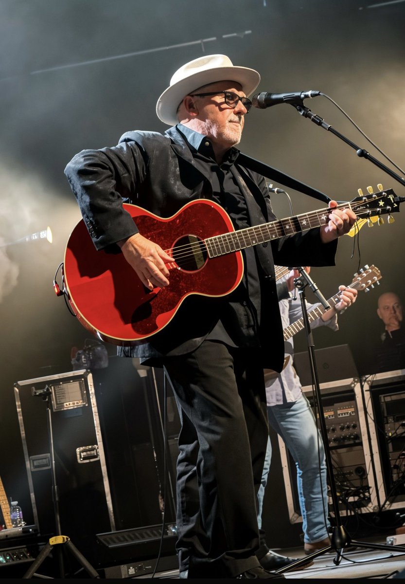 Paul Carrack tweet media