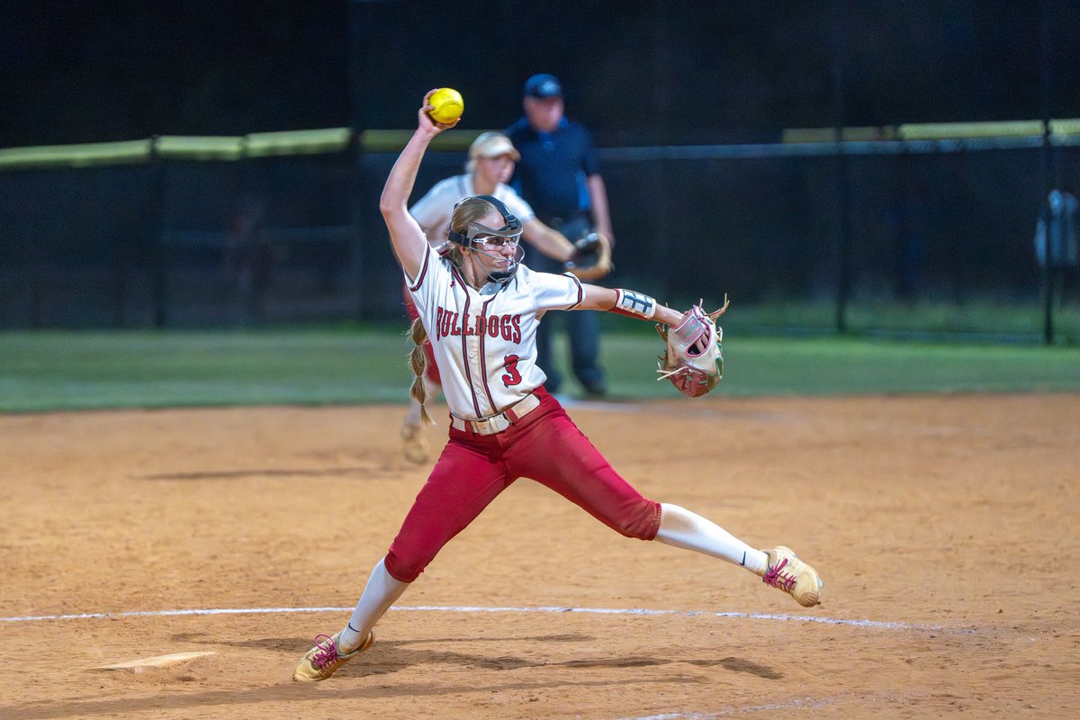 BSpringsJames's tweet photo. Boiling Springs Softball Victorious In Road Contest Over Blythewood To Take Advantage In District Playoffs on Friday Night

@BSSportsJournal @AthleticsBSHS @SoftballBSH @zackmcq13 @proctorsdesign 

Read more at the link below ⬇️
https://t.co/hjO9EtWqbv https://t.co/QlqCtdVPjb