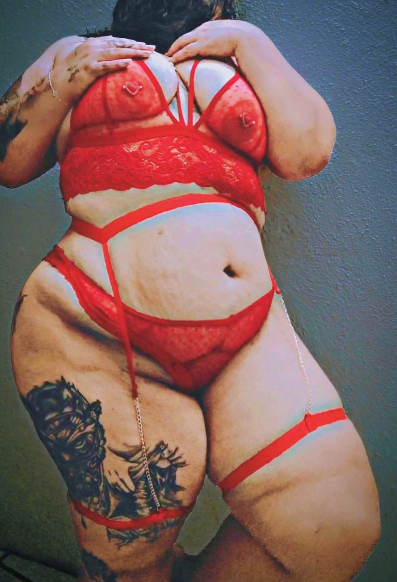 thecherrybaaby's tweet photo. Tu gordita favorita🔥😈

DALE RT SI TE GUSTÓ🔥 https://t.co/MAtjkrEqou