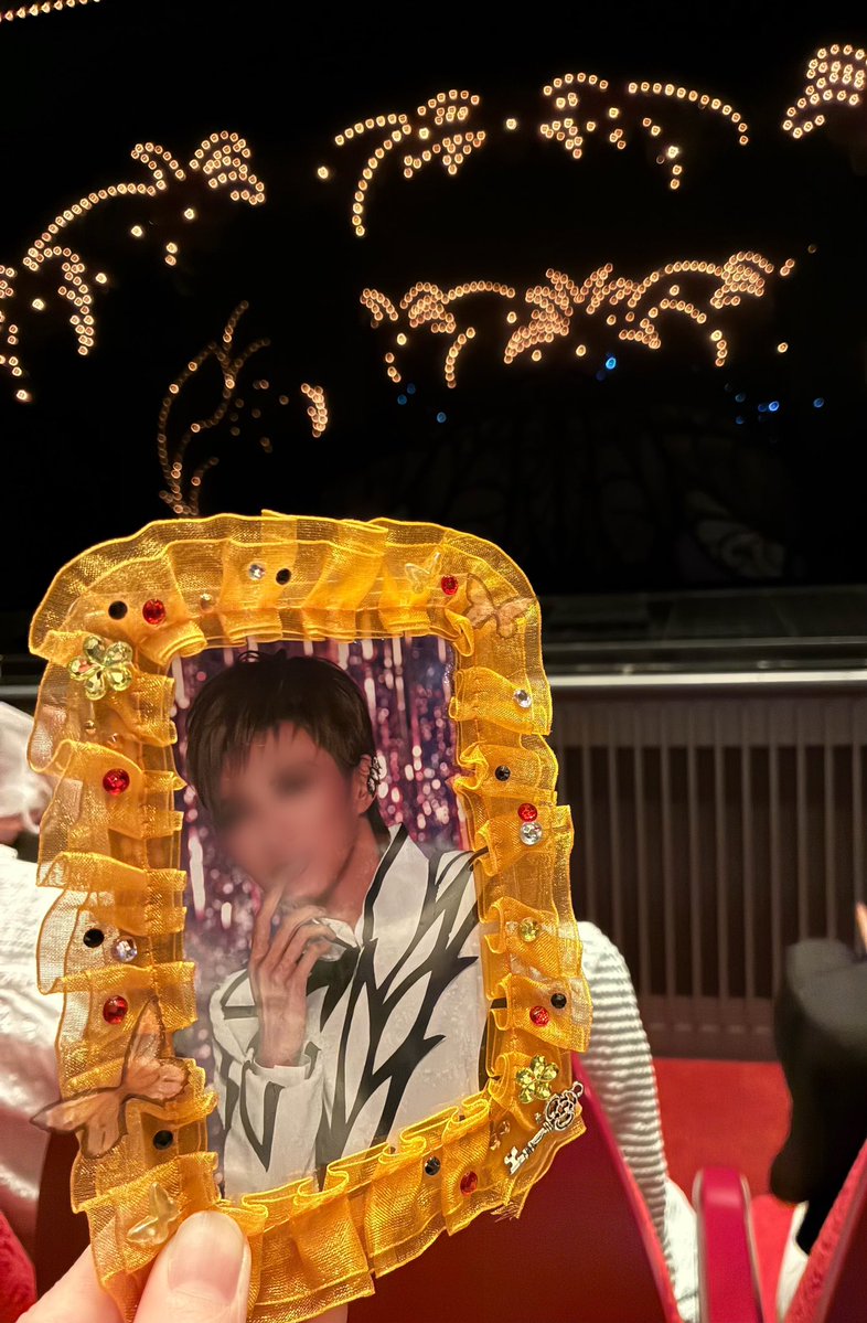 くれな tweet media