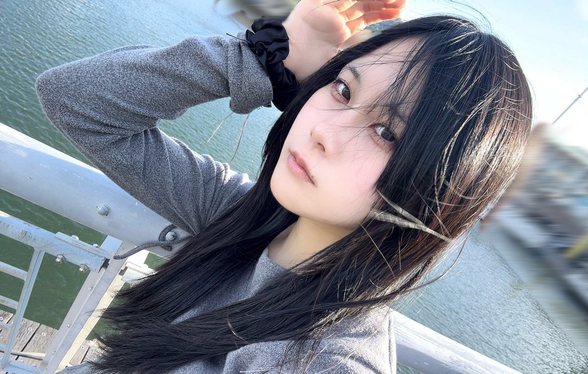 りおん tweet media
