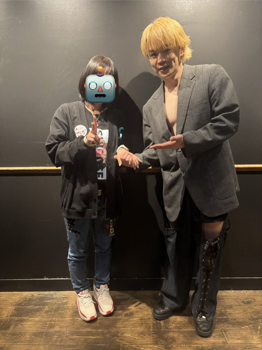 シロセカーディガン💙Mサイズ 152cmの私でこんな感じです。 お尻が