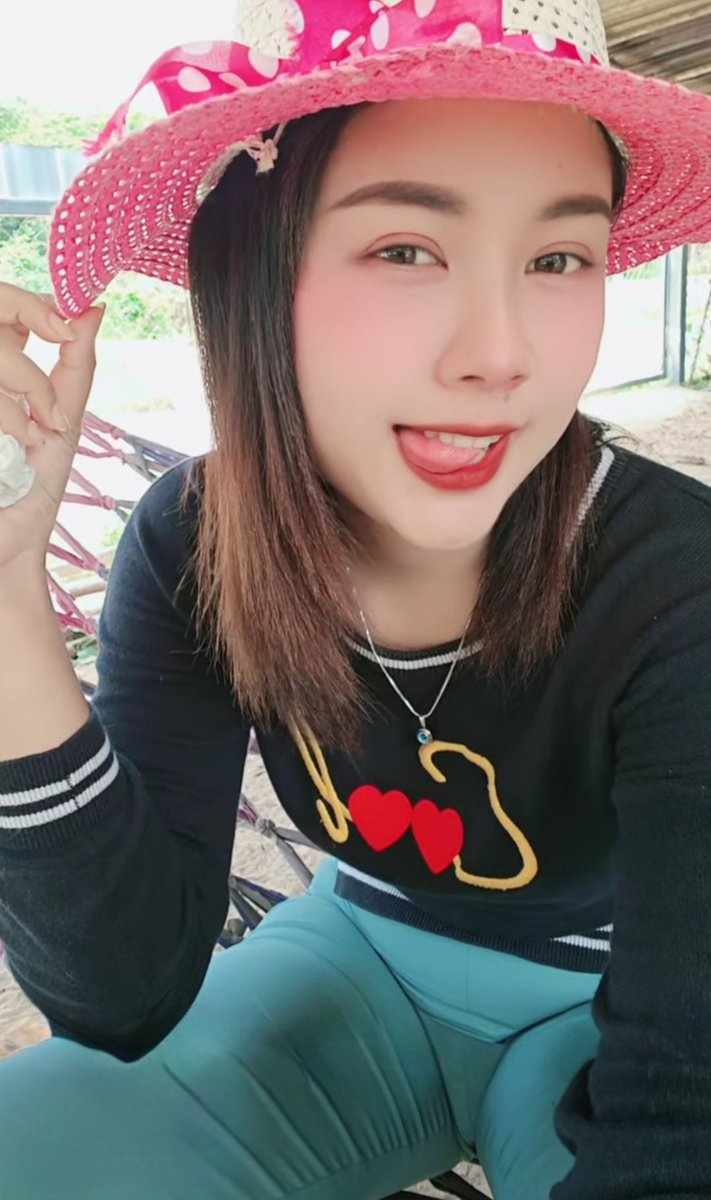 น้องกวางแอบผัวจ้า💕 tweet media