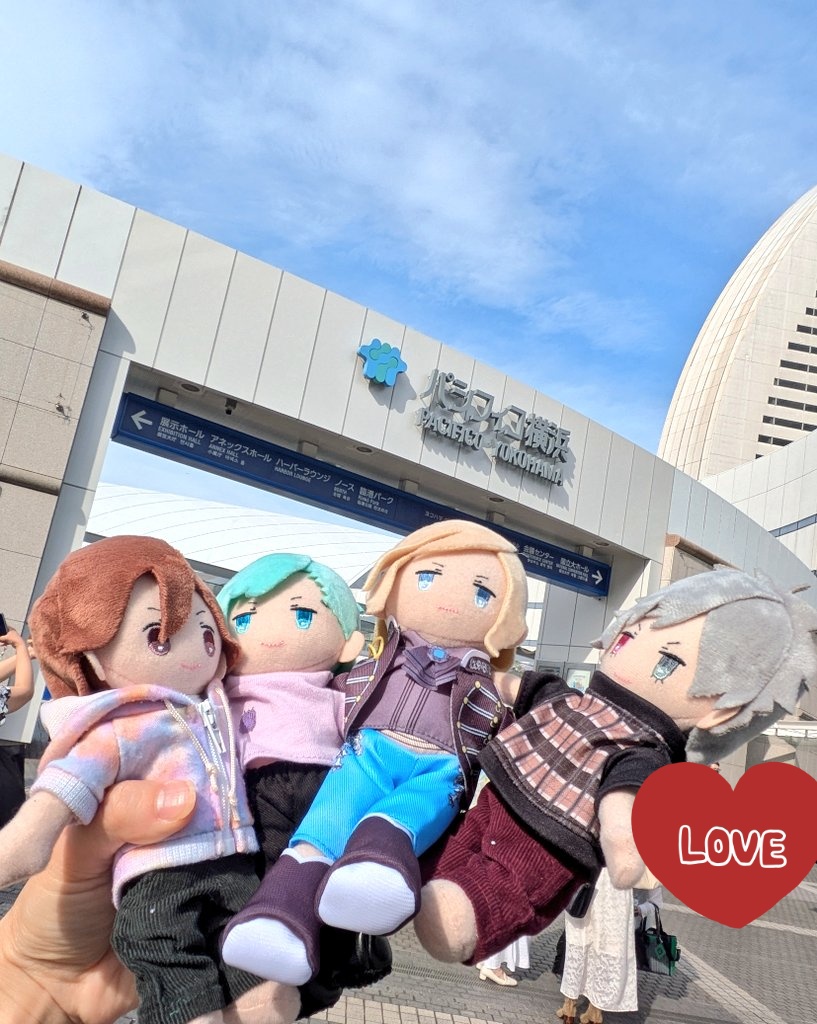 はる tweet media