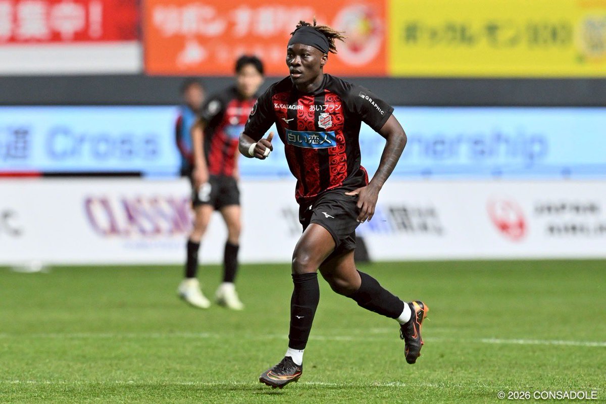 KinglordSafo's tweet photo. Thank you for your wonderful support let’s go for more happy for my first goal for @consaofficial 🔥🔥💪🏿❤️⚫️🔴 https://t.co/L88VoPhPR3