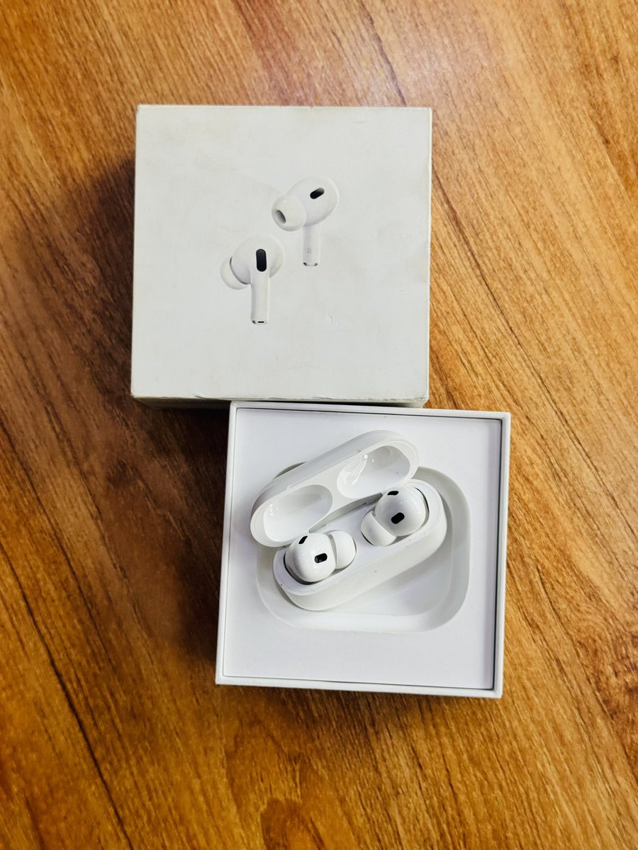 Airpods Pro 2 Type C (open box) 🏷️Ksh 20,000/= ☎️0707627623