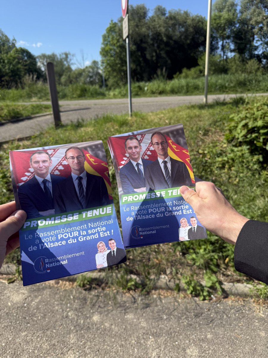 Pinto_Pierre's tweet photo. ✅ Promesse tenue : le Rassemblement National a voté POUR la sortie de l’#Alsace du monstre technocratique qu’est le Grand Est, par l’intermédiaire de @ljacobelli, @Th_Bnrdt et de l’ensemble des députés du groupe RN.

Et oui, comme @MLP_officiel l’a promis, nous rendrons l’Alsace aux Alsaciens ! 🇲🇨🇫🇷