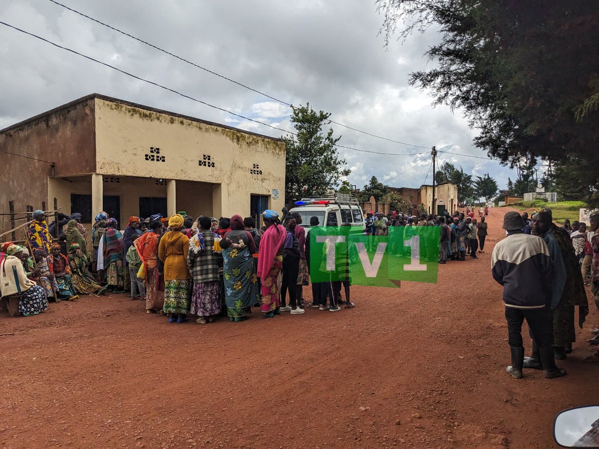 Mu gitondo cyo kuri uyu wa Gatandatu, abaturage bo mu mudugudu wa Rweru ...