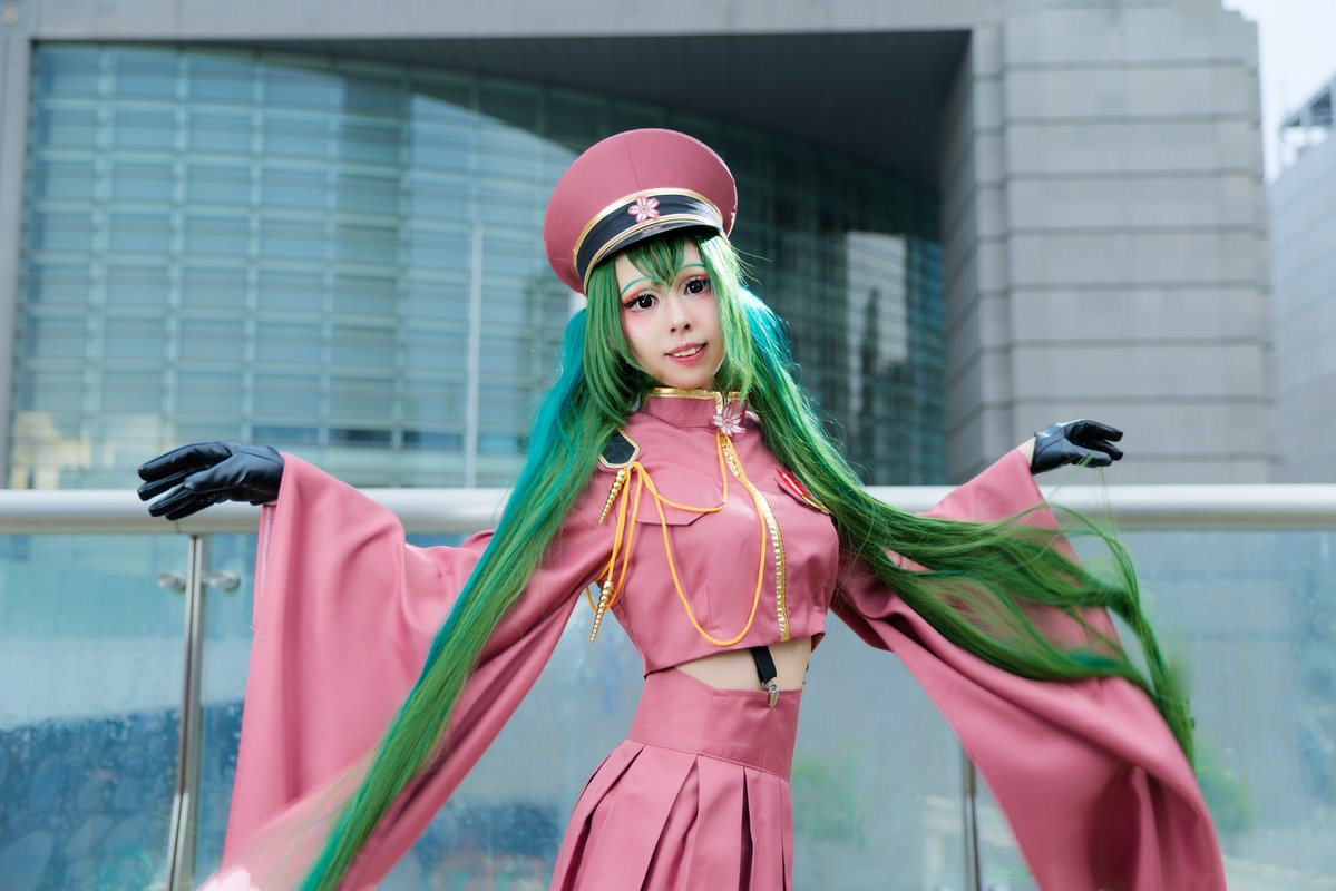 衣装オーダーご予約　桜様 ⚠︎cosplay / 千本桜】 初音ミク→@coco6216 ｶﾒﾗﾏﾝ様📸→@1_ver