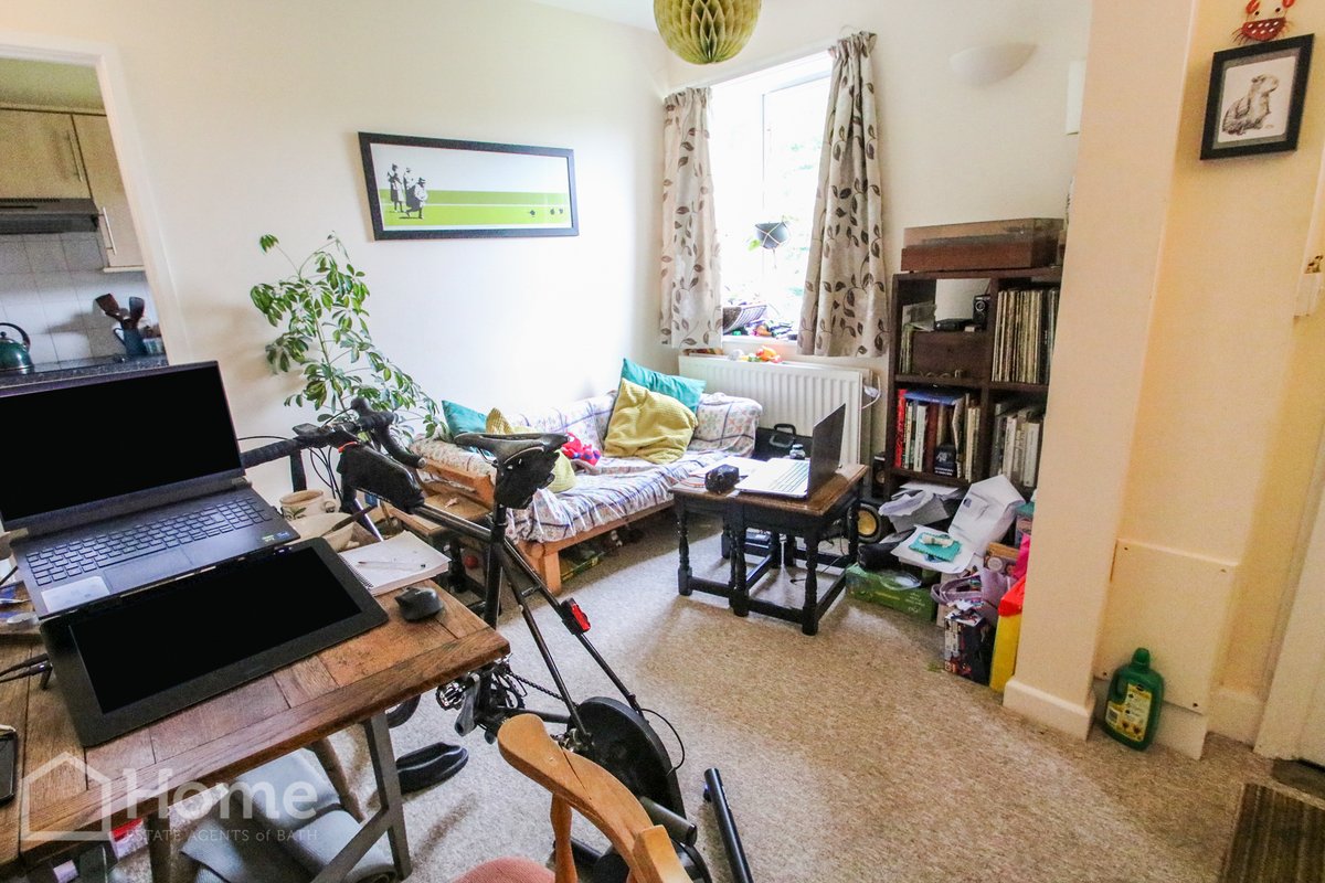 athomebath's tweet photo. Another stunning property added to the market!
This stunning ground flat on Avonfield Avenue is ready for viewings, just give us a call or email to arrange it today. https://t.co/WPPbJm26T7