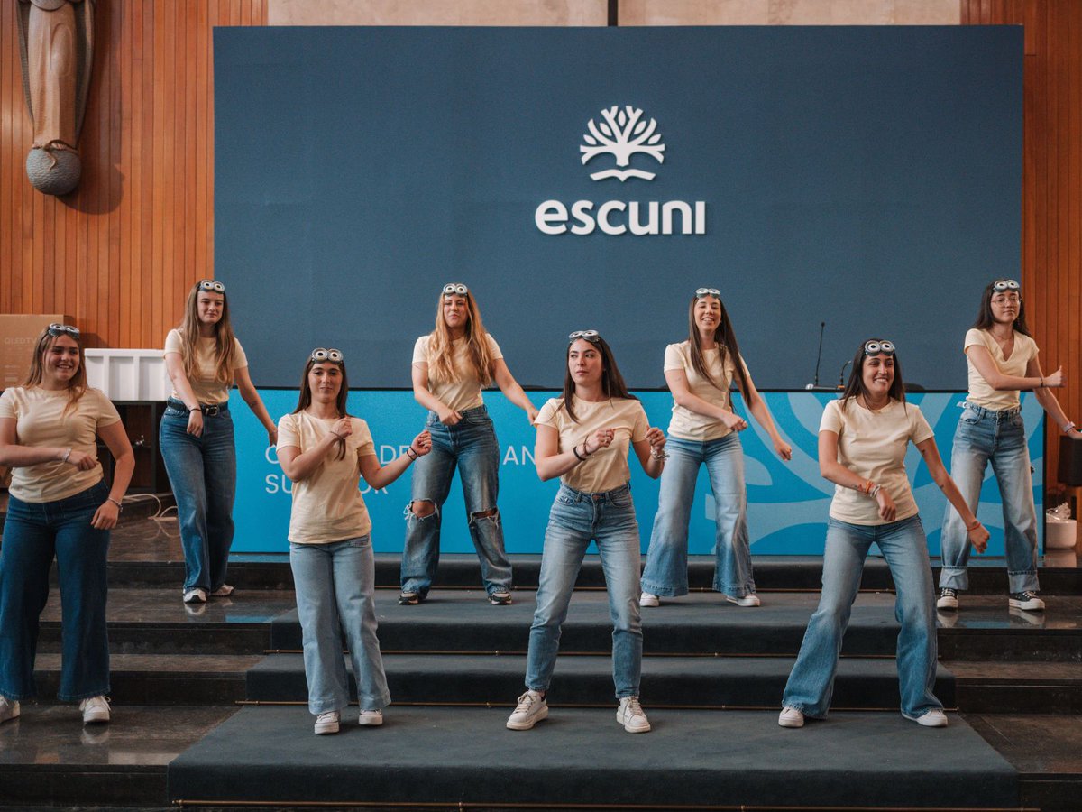 Escuni Centro Universitario de Educación tweet media