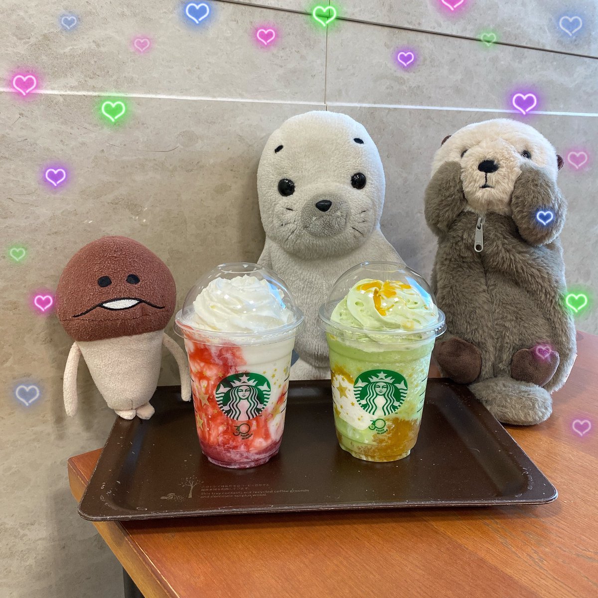 gomata_99's tweet photo. スタバでいちごとメロンのフラペチーノ飲めたキュ🦭🍓🍈
嬉しいキュ〜♪(๑ᴖ◡ᴖ๑)♪ https://t.co/XoUrzxBHpd