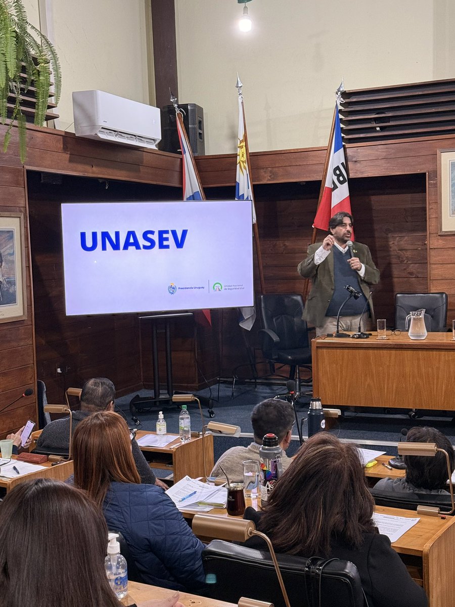 Unidad Nacional de Seguridad Vial tweet media