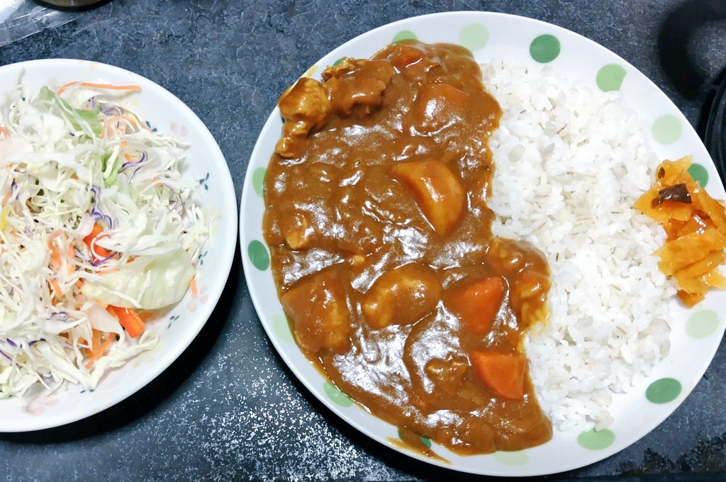 ウラポン tweet media