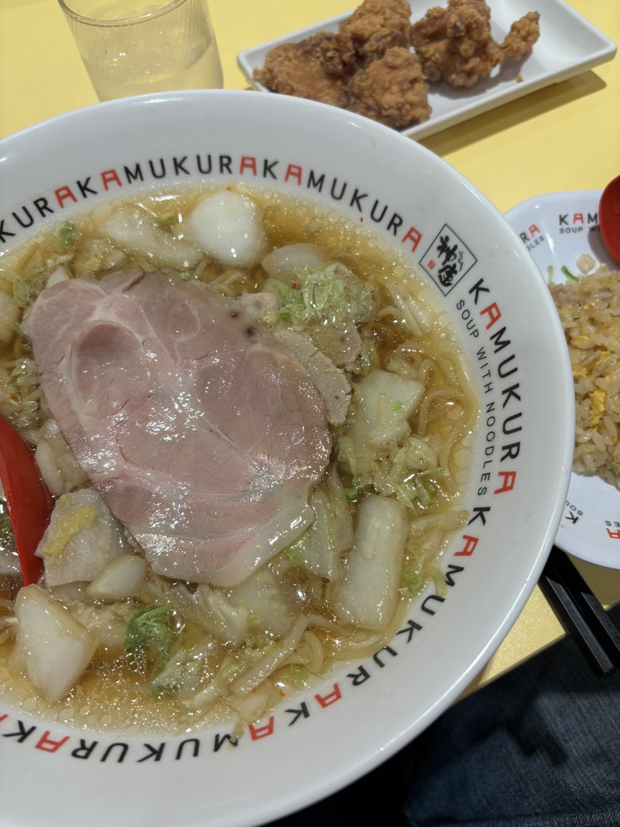 デコぴろし tweet media