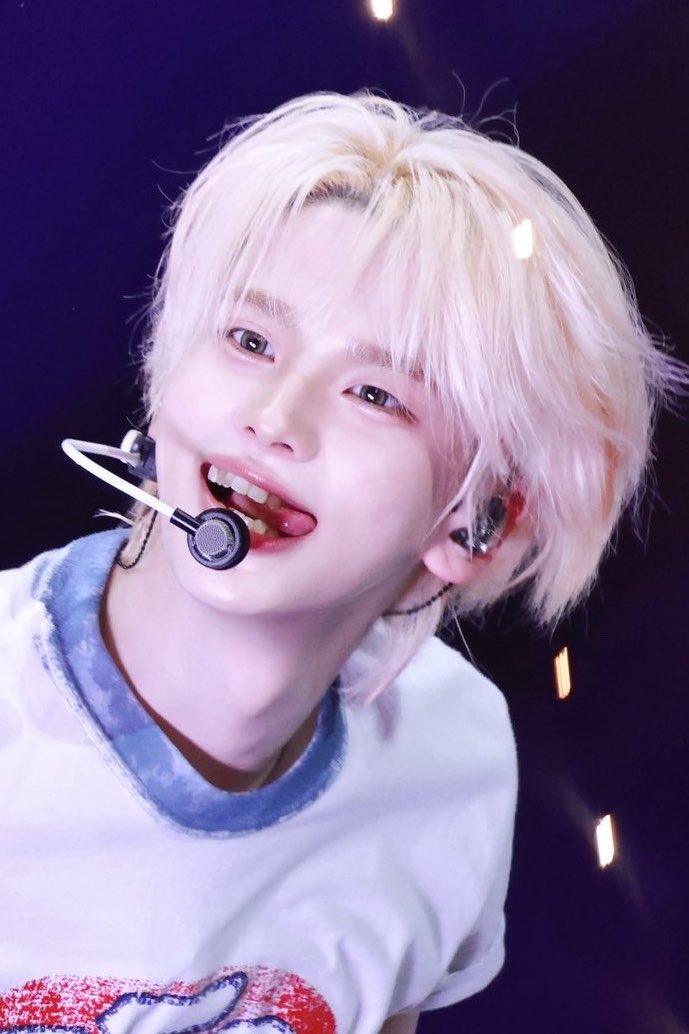 뉴뉴໒꒱ྀི₊˚ tweet media