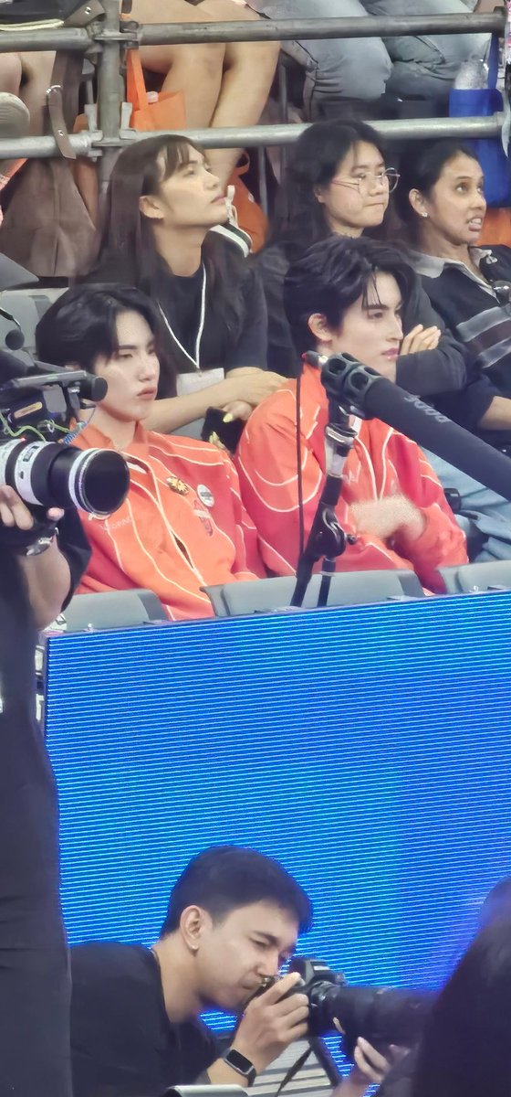 🌸 Newworldz 🌸 ลูกเป็นพระเอกMV #ไม่มีที่ยืน tweet media