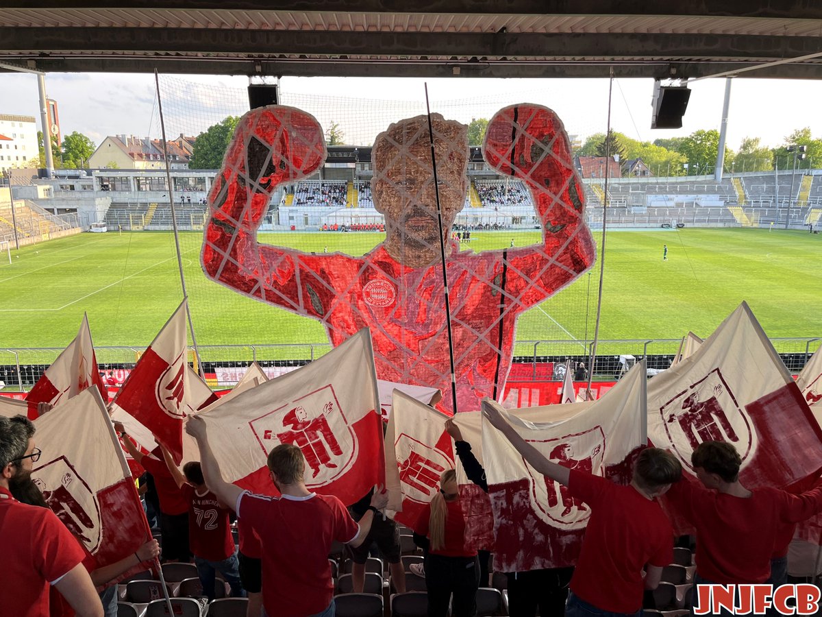 jnjfcb's tweet photo. ⚽️ 08/05/26 FCBM Amateure 🇲🇨 x Eichstätt 1-1 (0-0) | 869 👨‍👩‍👧 | 16℃ 🌤️ #3040 https://t.co/JUHYKlkb6e