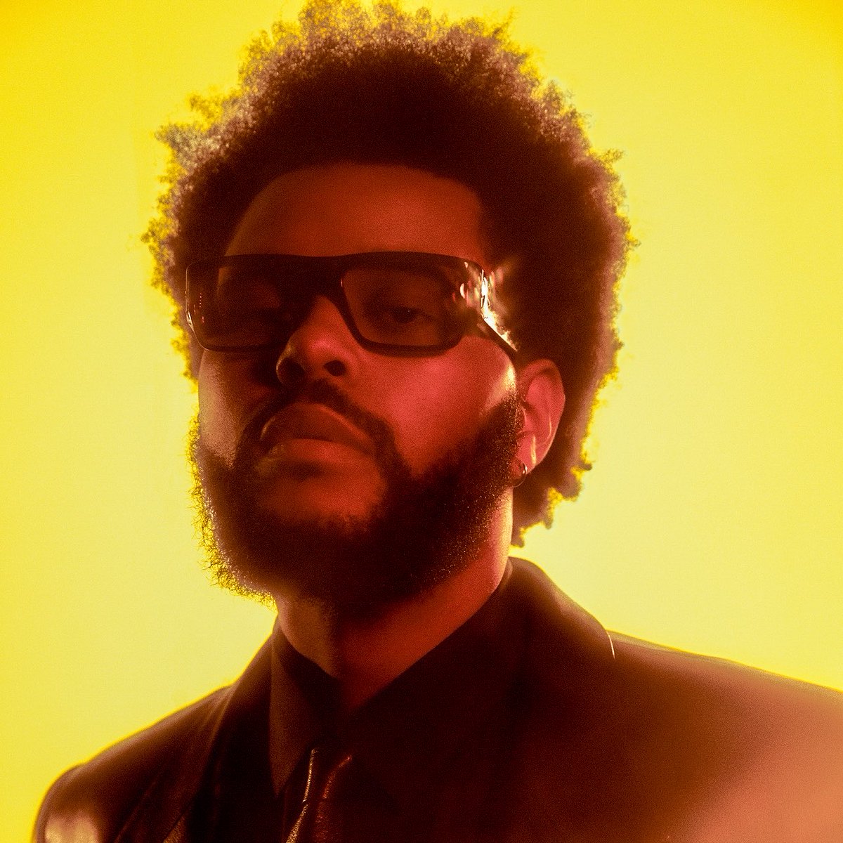 🚨 HISTÓRICO

Bad Bunny supera a The Weeknd y se convierte en el artista con más canciones en superar el BILLÓN de streams en Spotify. (32)