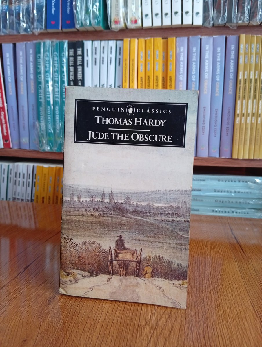 TDBookstores's tweet photo. This is a tragic Victorian novel following Jude Fawley, a working-class stonemason whose dreams of attending university are destroyed by class barriers and disastrous relationships. 

Price: 3000

#classics #bookstore #bookhaul https://t.co/gSZ7lgdL1Q