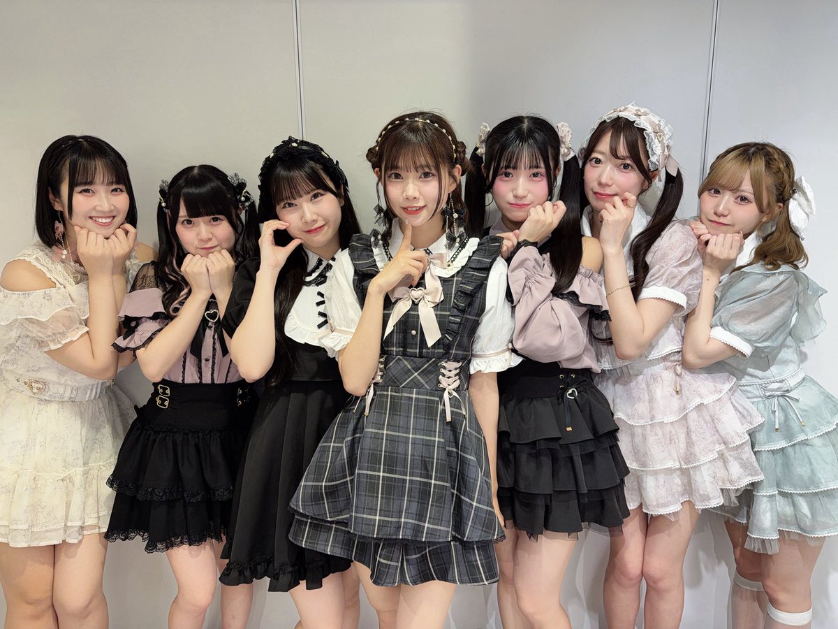 utapa_official's tweet photo. 『アイドル109人展 Supported by ROJITA』
2日間チェキ会ありがとうございました🎀 https://t.co/bdb3qXYFZo