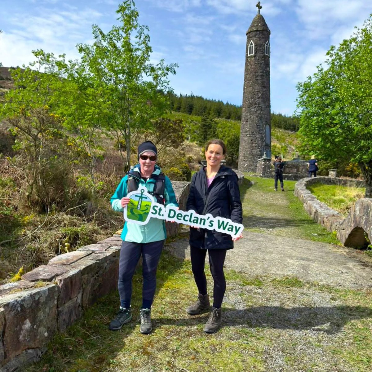 StDeclansWay's tweet photo. A well-earned pause at Liam Lynch Monument.

The Knockmealdowns opening around us.

A little sunshine, a little history, as Stage 3 shows its character.

#stdeclansway #irishcamino https://t.co/LZVT2nD19Y