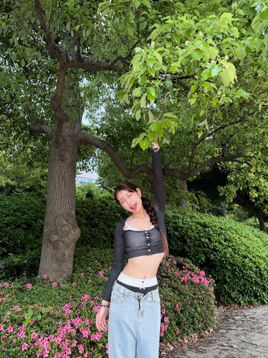 __0203203's tweet photo. 私運転できるんだよ？

インスタもコメントして？

 #lamansiónvip https://t.co/w6w1mSiVmG