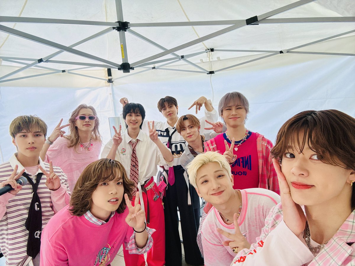 小川 史記(BUDDiiS)＆STAFF tweet media