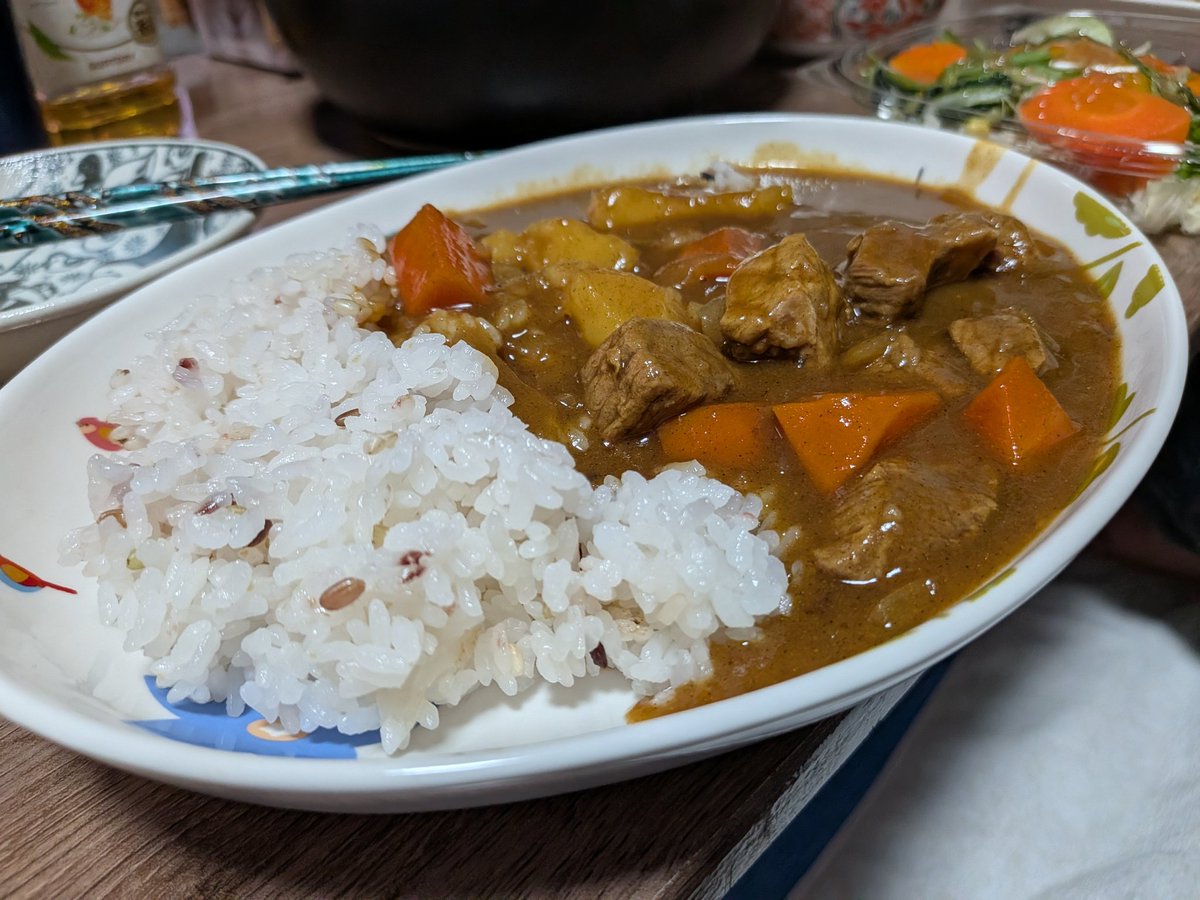 神義白矢 tweet media