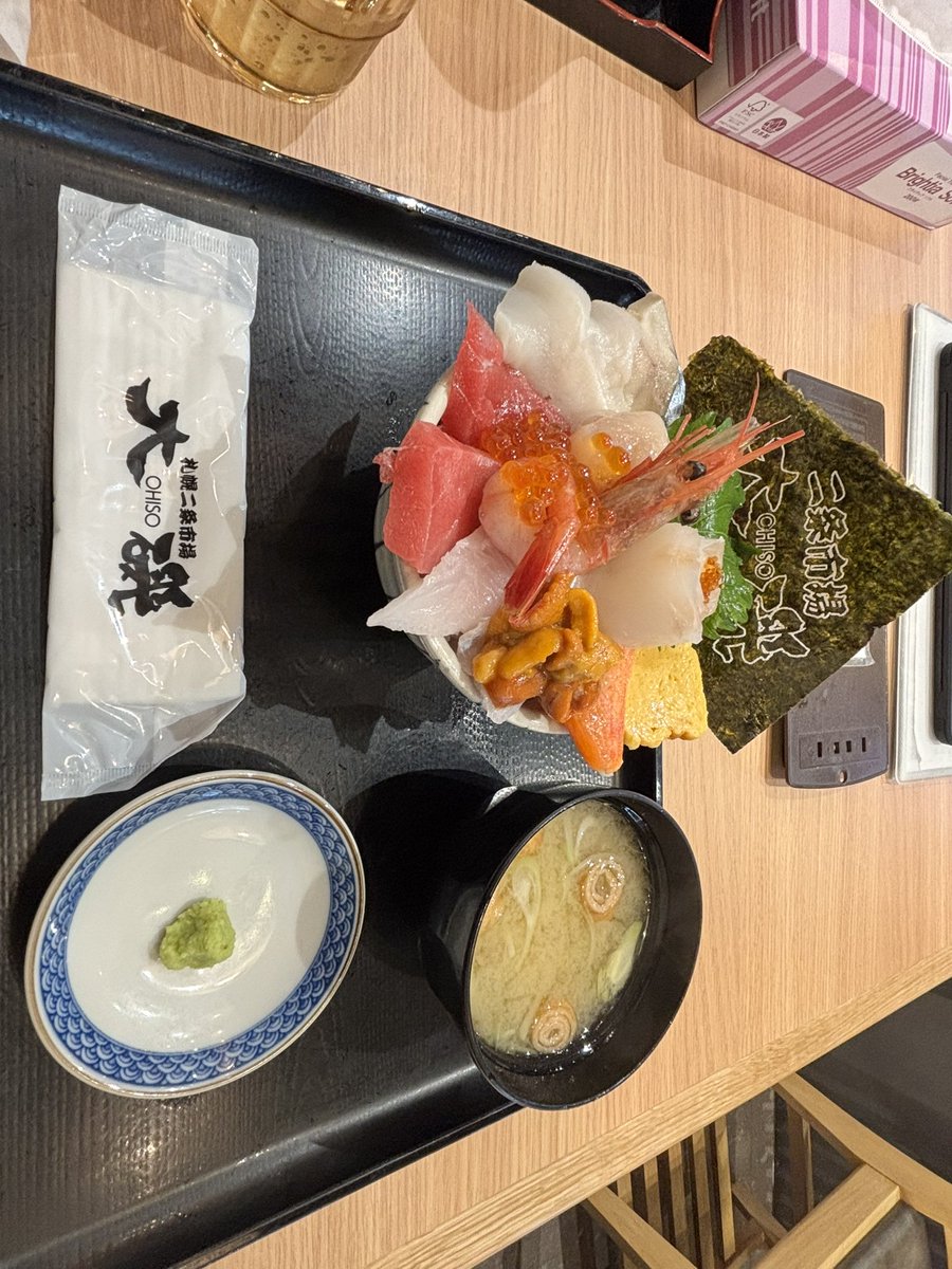 monst_hanzo7's tweet photo. 北海道海鮮が美味しすぎる https://t.co/BHHJdVfeXS