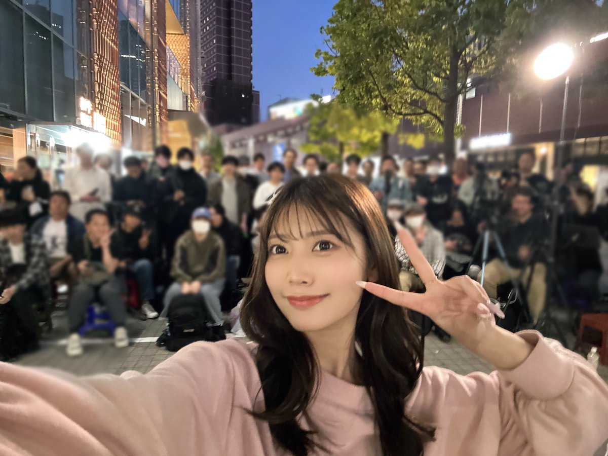 matsushitareona's tweet photo. #もっちゃんすとりーと ありがとうございました😊
今日もたくさんきていただけて嬉しかったー！🥰

次は5/16のFC BBQイベントでお会いしましょう〜♩ https://t.co/NwJeMMu6Vw
