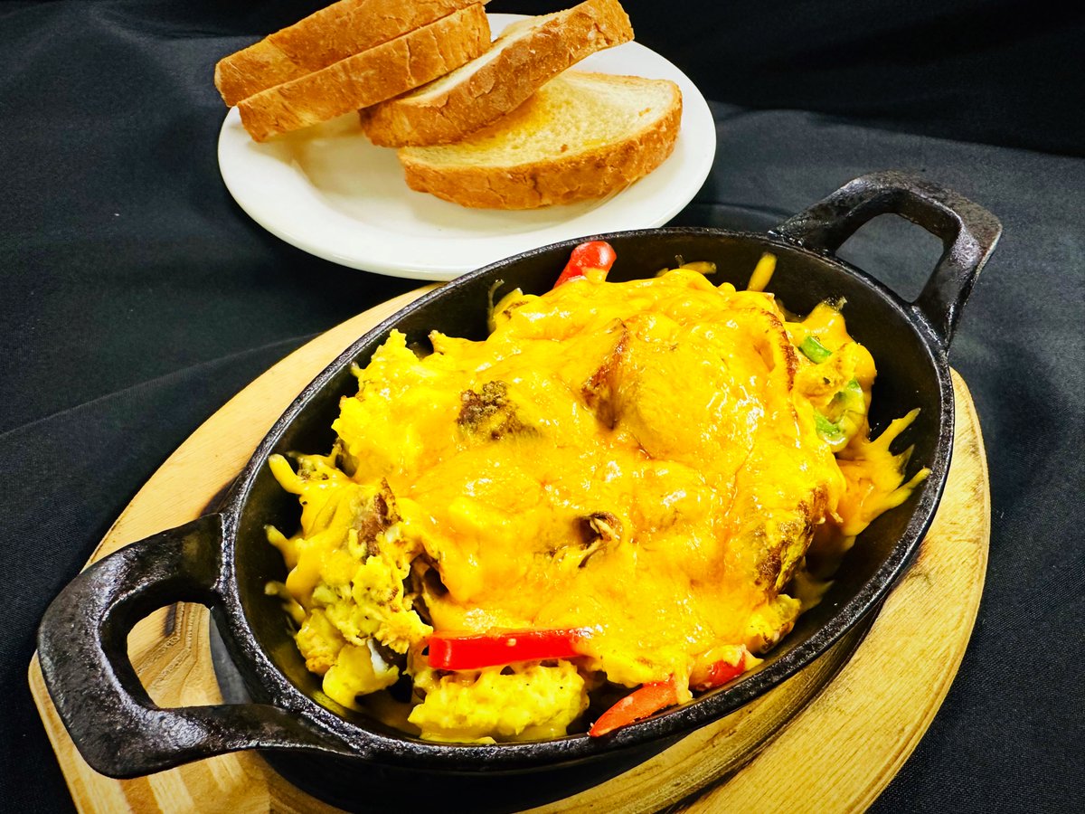 Sharky's Cafe tweet media