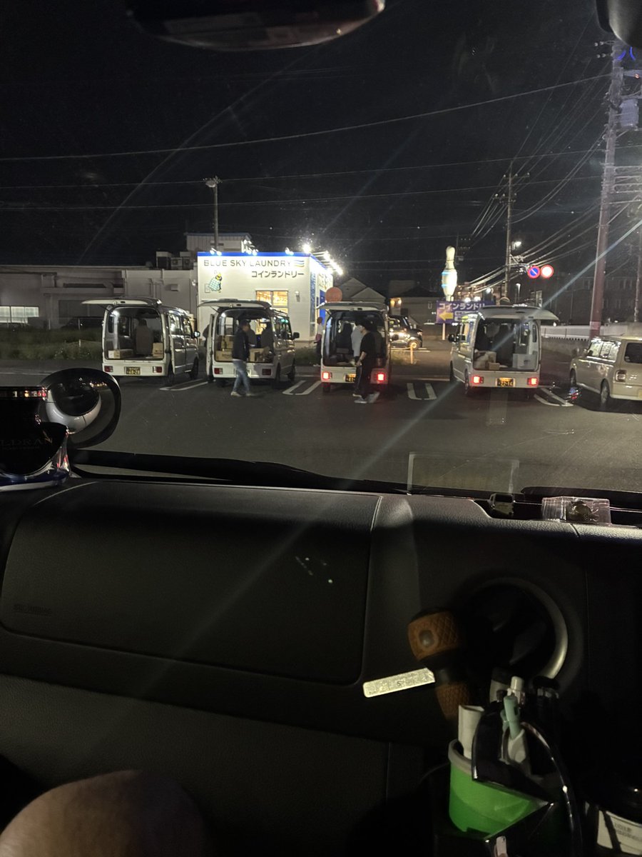 理央 tweet media