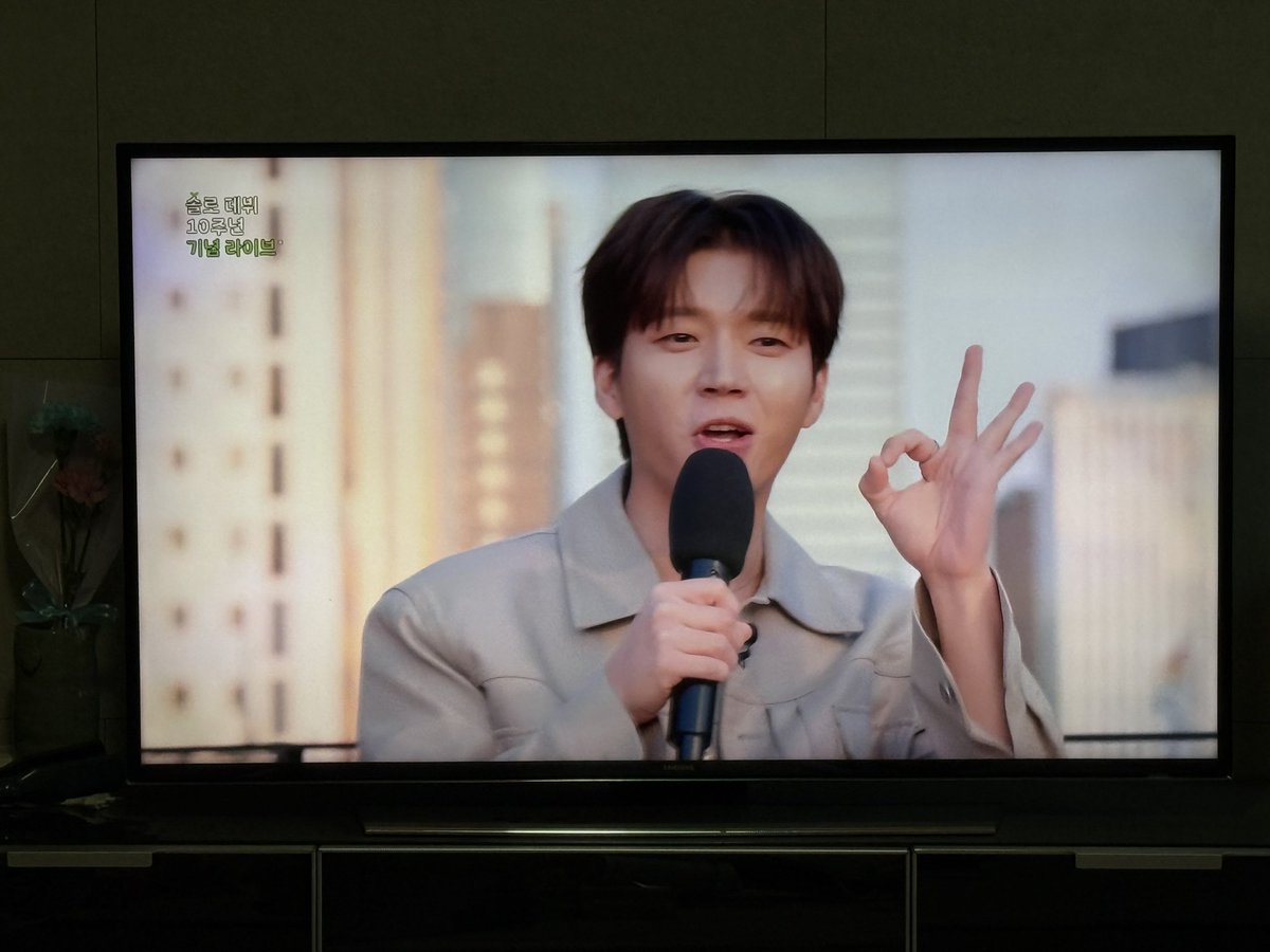 ju5044's tweet photo. 소녀와 소년이 만들어 간 10년이란 시간,
세상에 단 한사람 유일한 소년은 바로 남우현
청춘과 추억을 함께 하여 지금의 소년소녀가 있다니🤭
10주년을 축하하듯 날씨, 풍경 모든 게 다 예쁘게 빛난다✨
#남우현 #소년소녀
#NWH_10thSoloDebut_Anniversary https://t.co/zyRhe2Ofs8
