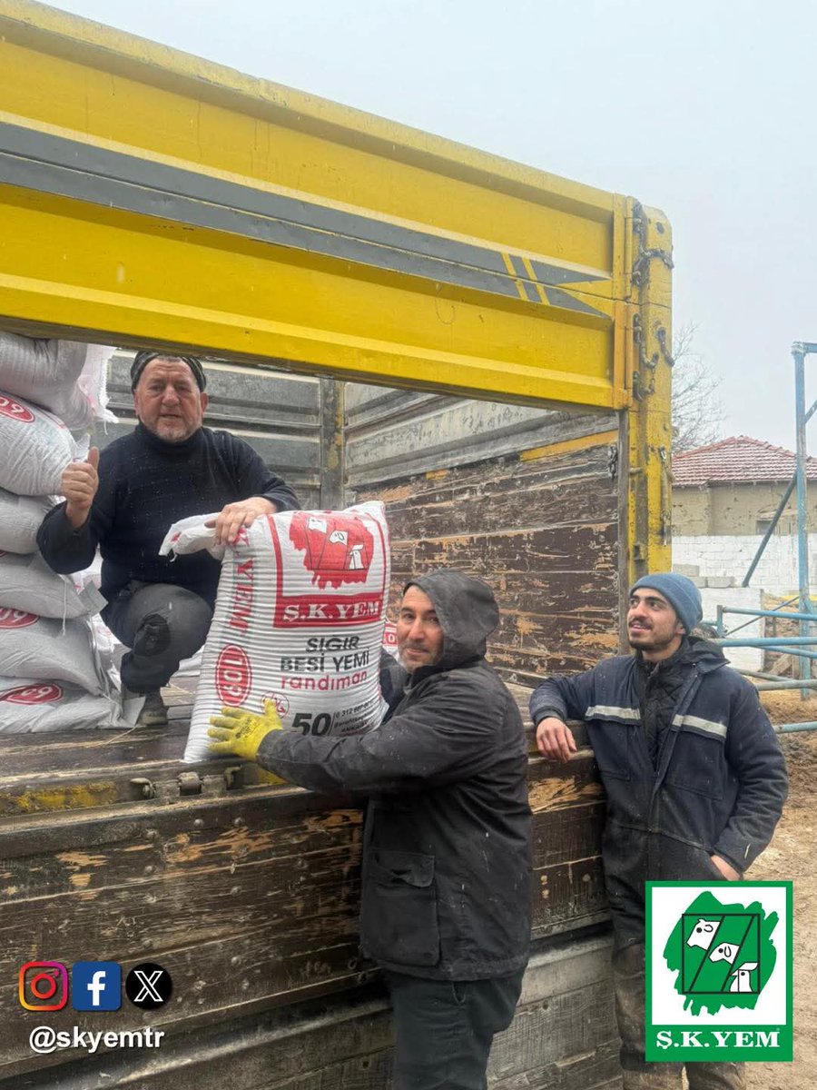 skyemtr's tweet photo. Yozgat, Sorgun bayimiz Akcesur ticaretin gönderisini sizlerle paylaşıyor, kendilerine hayırlı işler diliyoruz. #şkyem. Bereketli olsun.                        .                                                       . #Hayvancılık #verim #süt #besi #kurban #yem  #sorgun #yozgat https://t.co/uqyoKfThSl