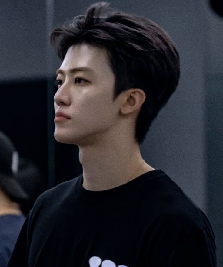 메이 tweet media
