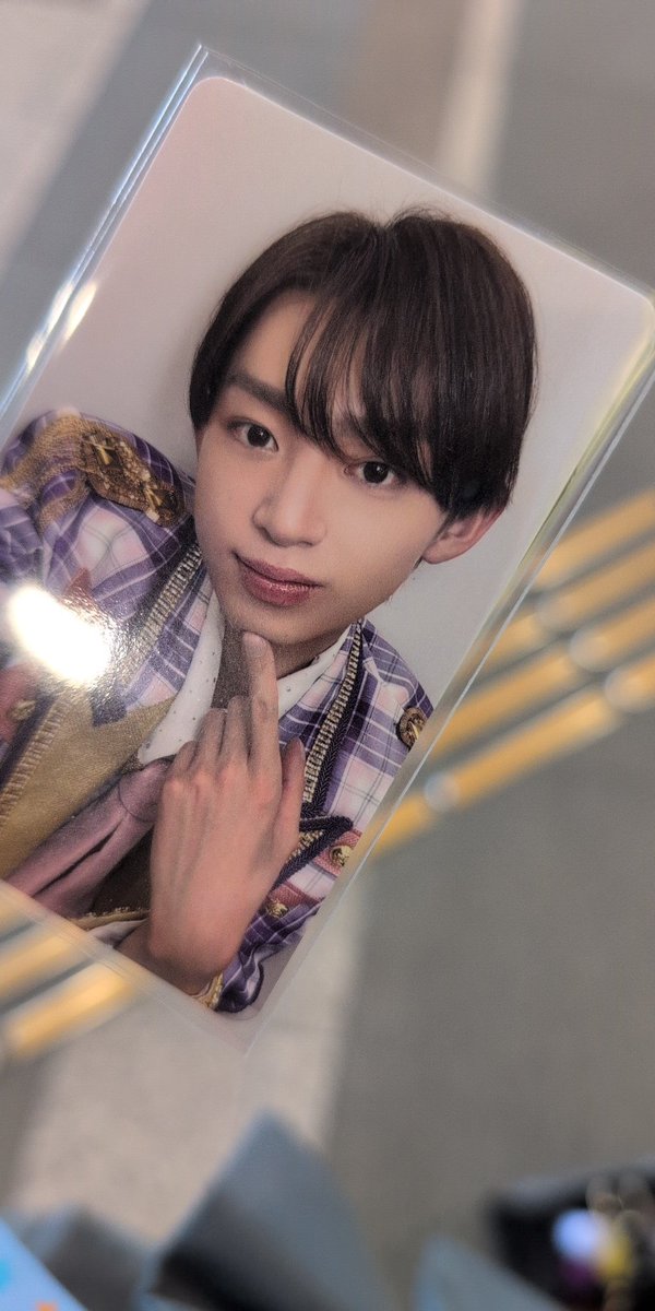 よよよ tweet media