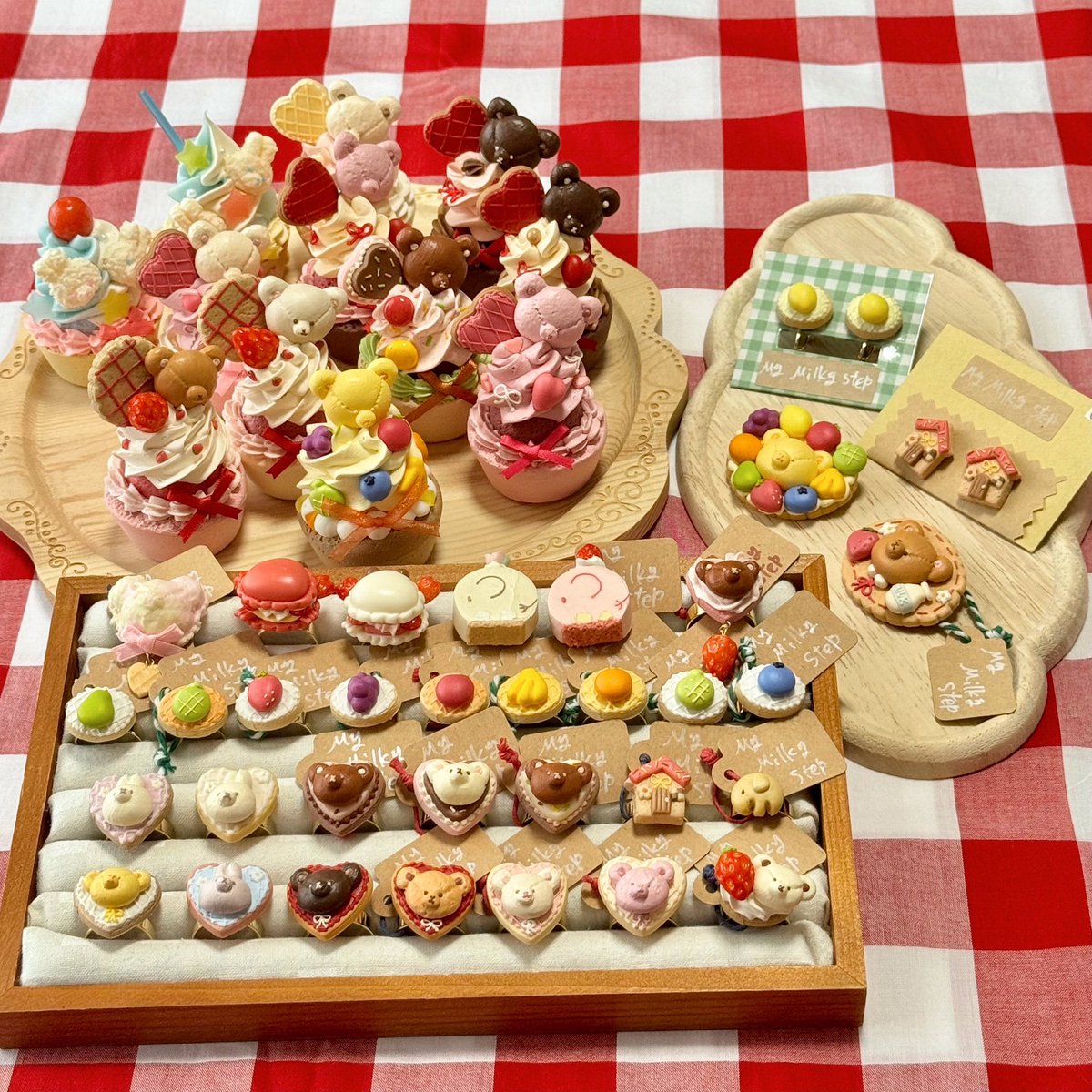 KanadeMMS's tweet photo. 【委託情報】

chouchou marche
2026年5月16日〜5月23日
(マイミルの委託期間です)
SHIBUYA109 8階
10:00〜21:00

chouchou marcheではLINEにて通販対応を行っております。
マイミル作品の対応期間
5/1918:00〜5/2218:00
通販の手順についてはchouchou marcheのインスタの固定投稿をご確認ください。 https://t.co/yOnaMRRiSy