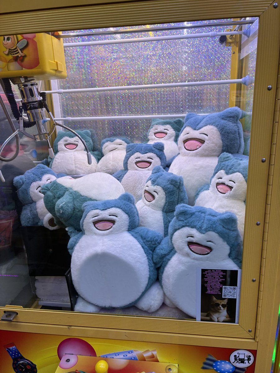 なんとも言えない顔をしたカビゴンの集団