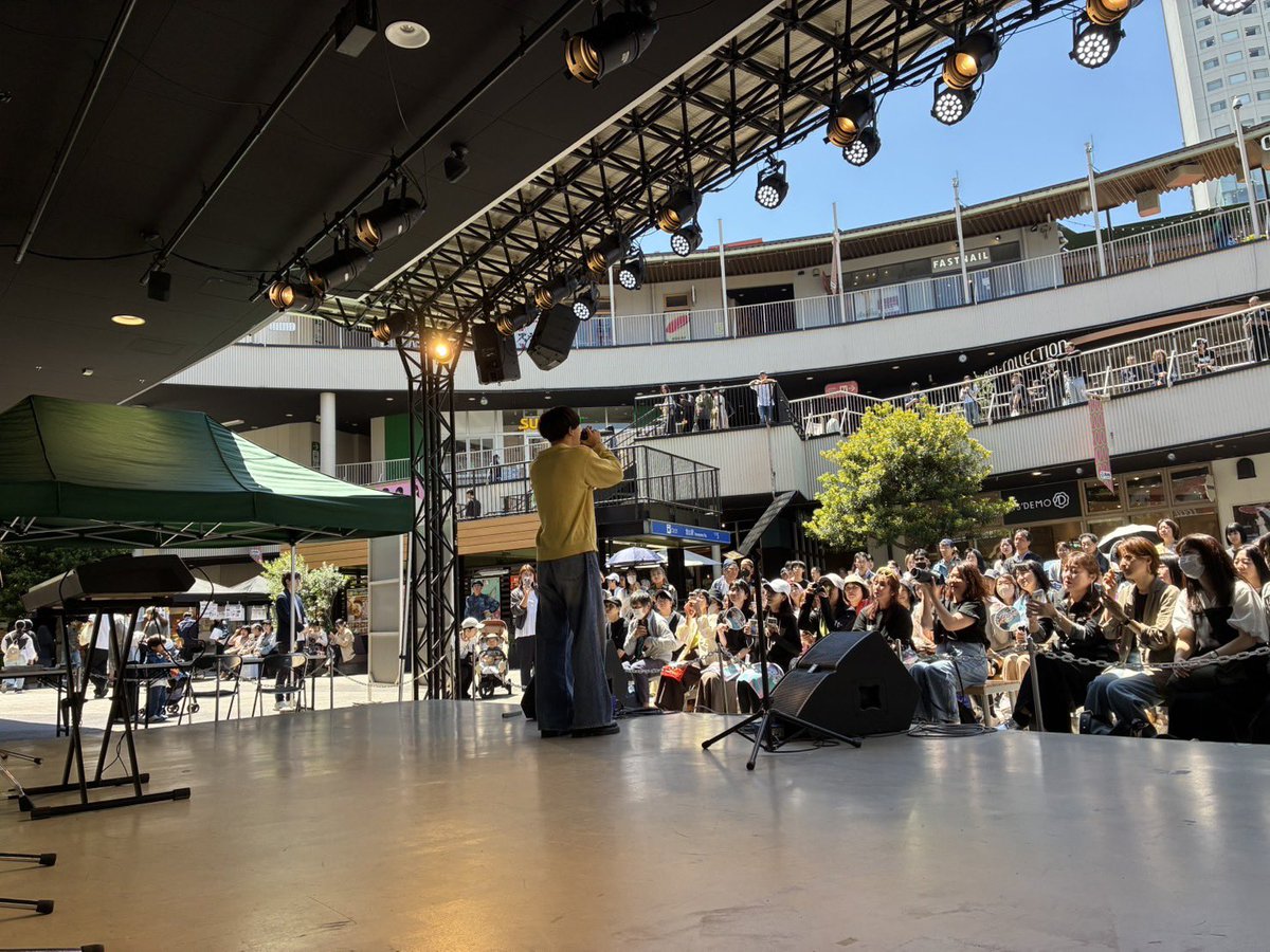 mac0168's tweet photo. 栄ミナミ音楽祭！
ありがとうございました！！！
たくさんのお客様に見ていただき、とても嬉しかったです😭

オリジナル曲『愛慕蝶』5月13日（水）からリリース決定です！あと4日です！

これからクローバーハウスにてイベントです！楽しんでいきましょおおお！
#栄音26
#みんなが主役の栄ミナミ https://t.co/bv6GgPy68j