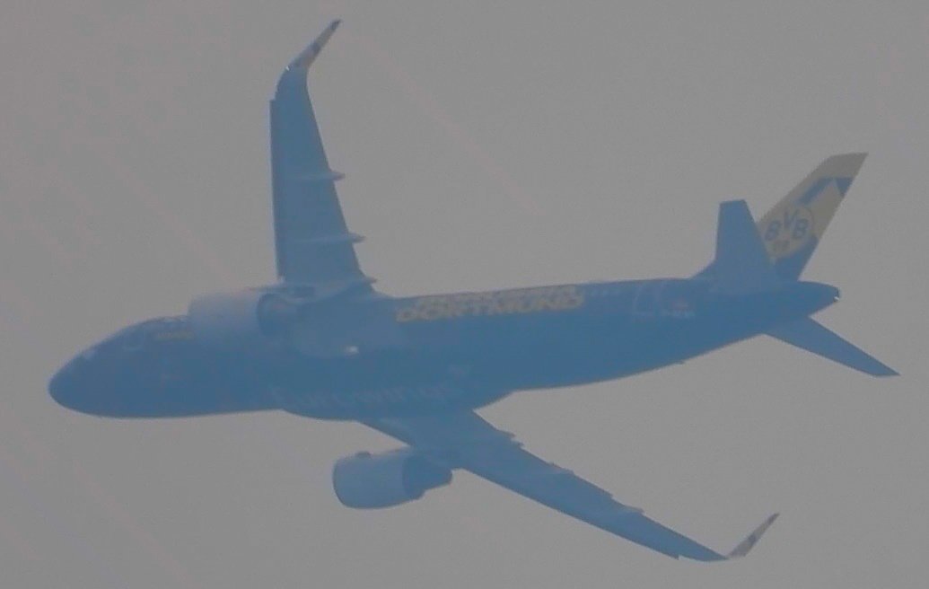 DAviation17's tweet photo. Special Livery Saturday with @eurowings Flight EW9330 (DUS) π©πͺ to (BHX) π¬π§ Airbus A320-214 (D-AEWM) In Special @BVB 09 Livery over Wolverhampton West Midlands on 09/05/26. #Eurowings #AirbusA320 #Airbus #A320 #BorussiaDortmund #DAEWM #Airbus #Aviation #Avgeeks #avgeek #planes https://t.co/uI3v7ZXkqH
