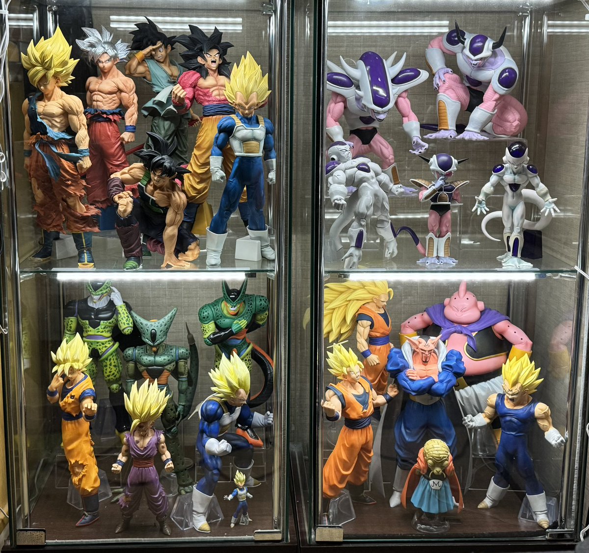 フィギュア寄せ集め これからまだ1ヶ月ちょっとしか経ってませんが、ディスプレイ少し変更