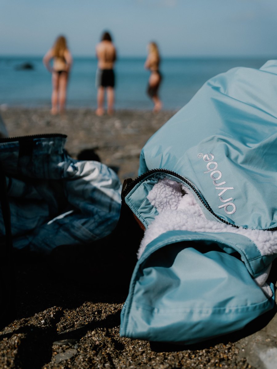dryrobe tweet media
