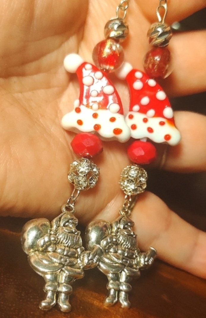 Christine Bygrave designmefab jewelry tweet media