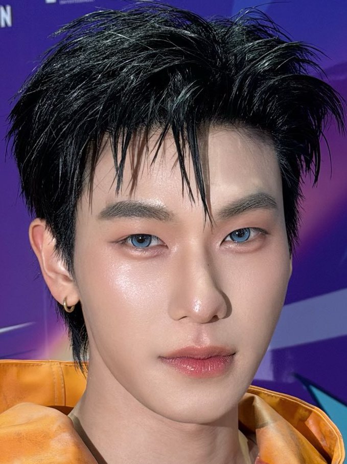 ออปอ | 𝐀𝐏𝐏𝐋𝐄🍎 tweet media