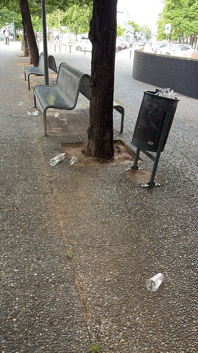 albertriera's tweet photo. A mi que em perdonin però això no funciona, ni pel dret ni pel revés @Girona_Cat @alcaldegi @GemmaGeis @quimayats https://t.co/6Poyc0N3rb