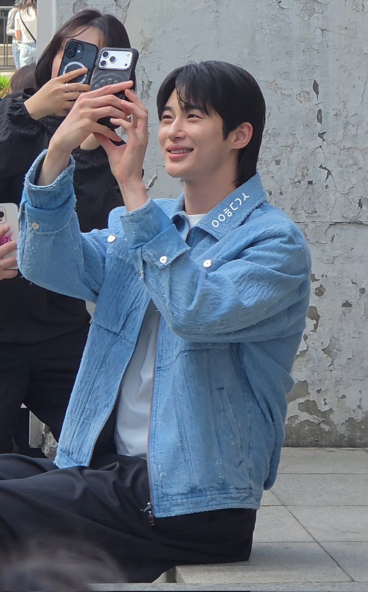 결 tweet media